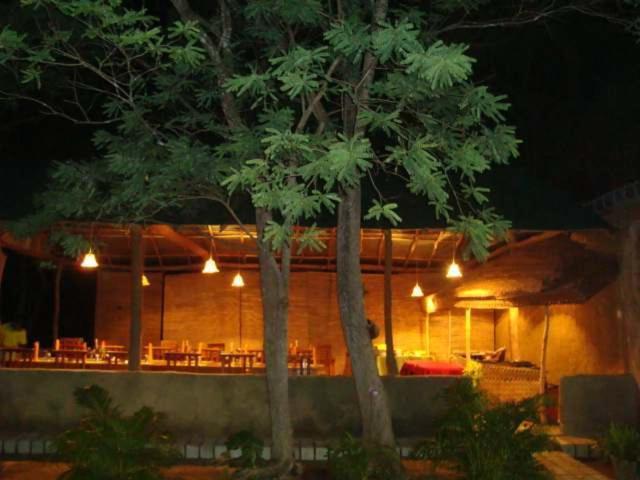 Jays Holiday Resort Habarana Esterno foto