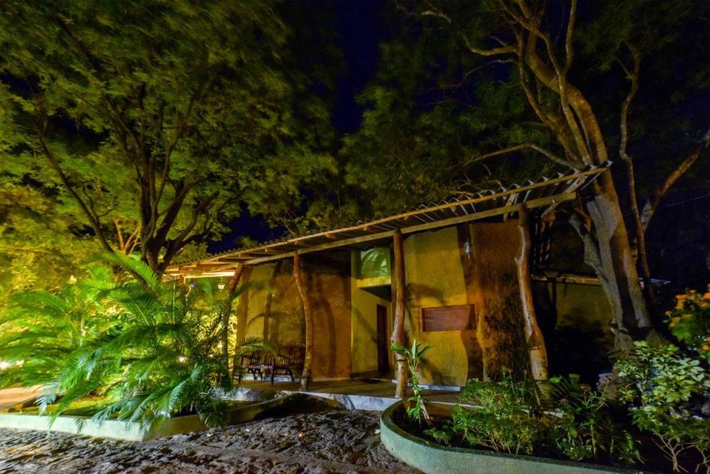 Jays Holiday Resort Habarana Esterno foto